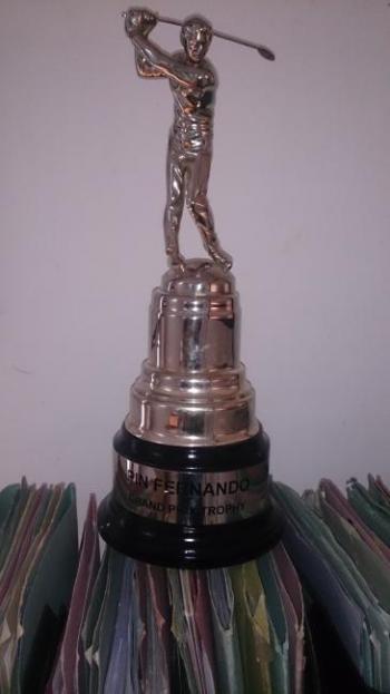 Pin Fernando Grand Prix Trophy